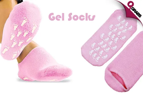 From QR39 Soothe Your Feet with a Pair of Moisturizing Spa Gel Socks in Pink OR Blue! (Up to QR180 Value)
